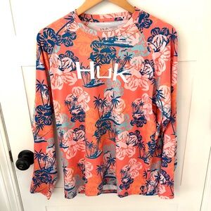 HUK Tropical Print Performance Fishing Shirt. Size Medium.